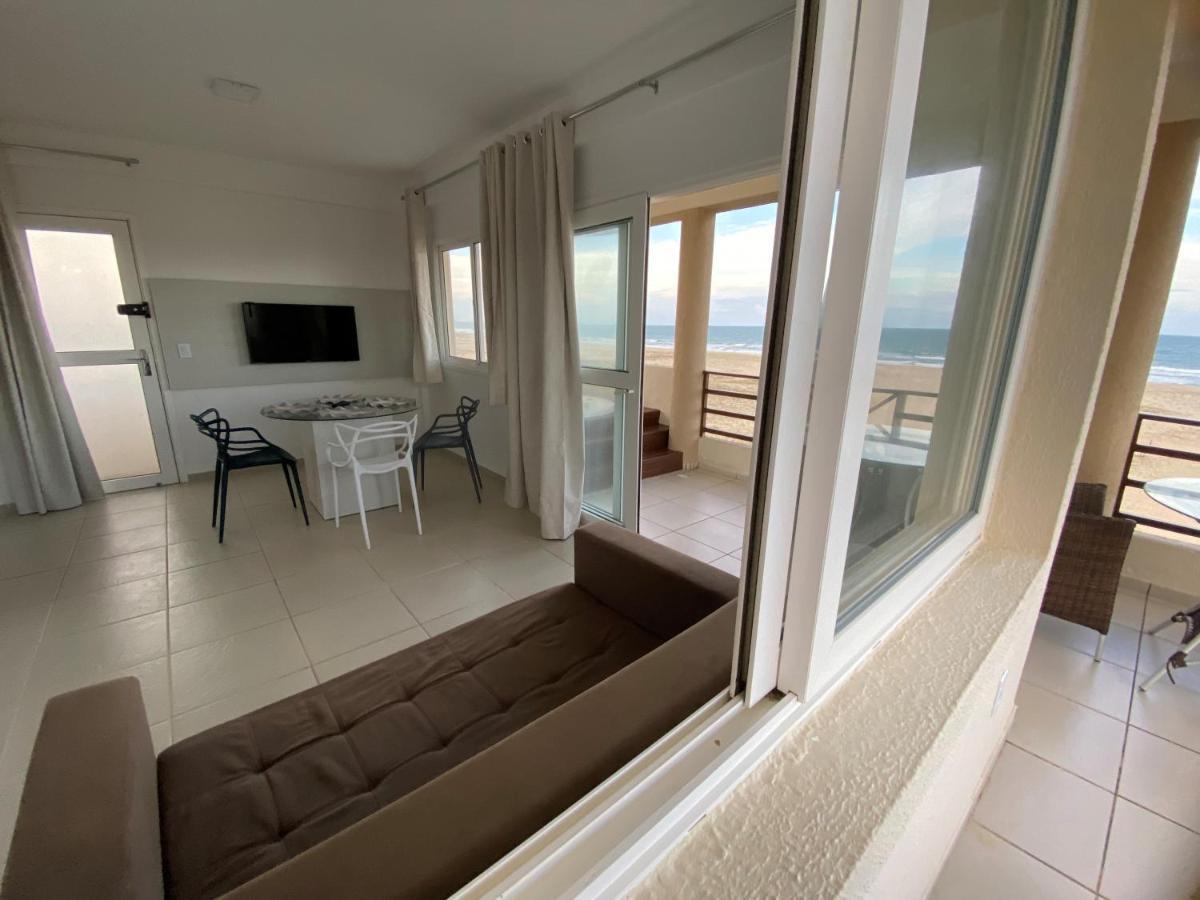 Beachfront Apt & Jacuzzi Taíba Extérieur photo