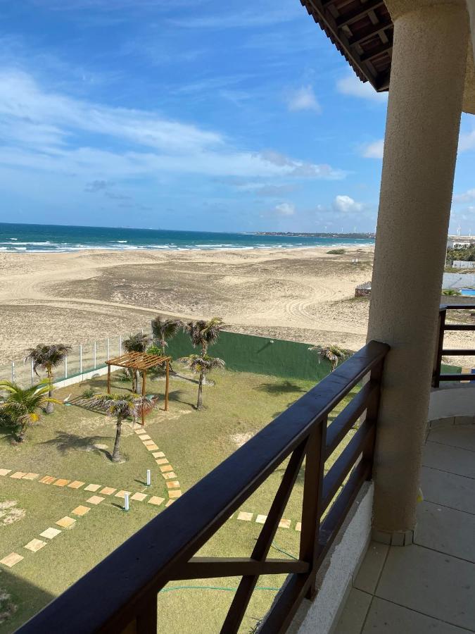 Beachfront Apt & Jacuzzi Taíba Extérieur photo
